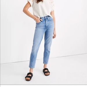 Madewell mom jeans size 27
